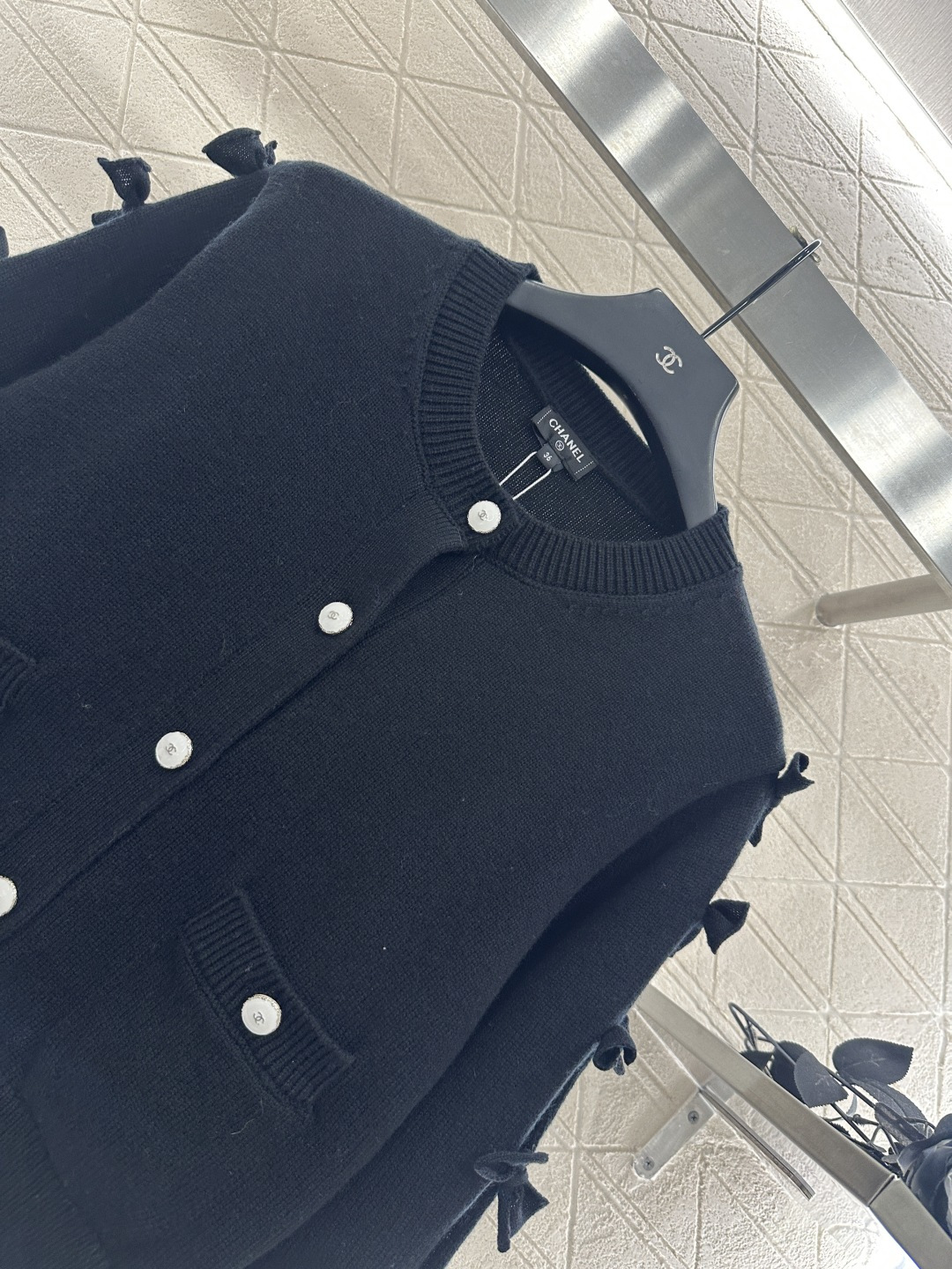 ♥Chane*♥2025新品上架 素色蝴蝶结针织开衫定制YB羊绒纱线织造 质感光泽 柔软亲肤 中袖针织开