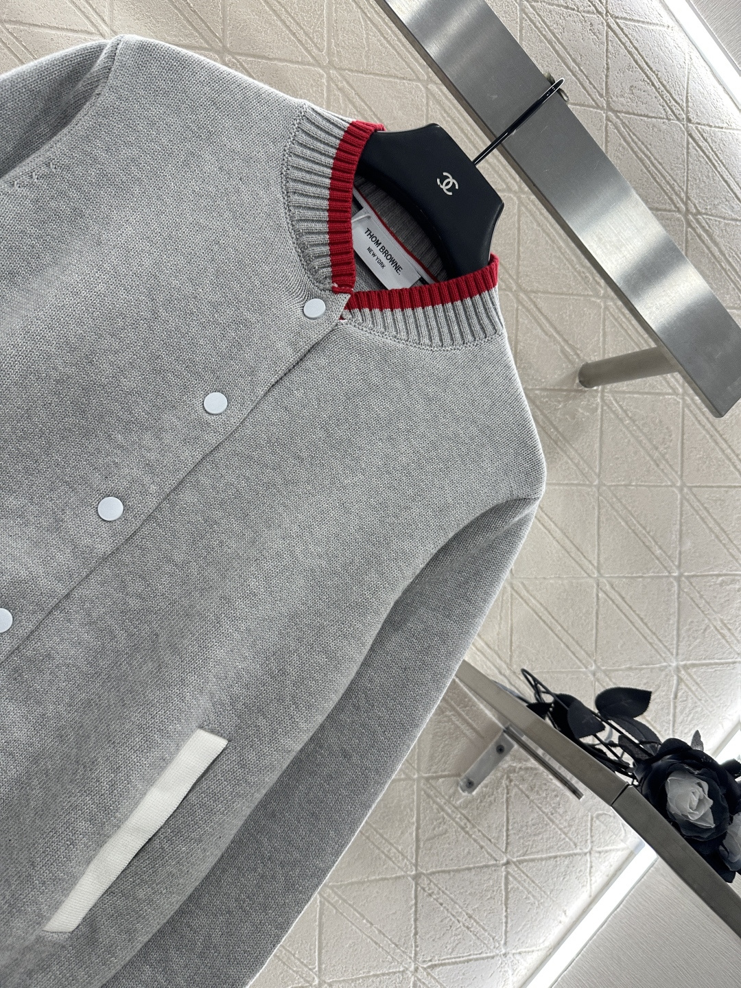 ♥Thom brown*♥2025新品上架 棒球针织外套定制YB羊毛纱线织造 质感高级 品相十足 常规针