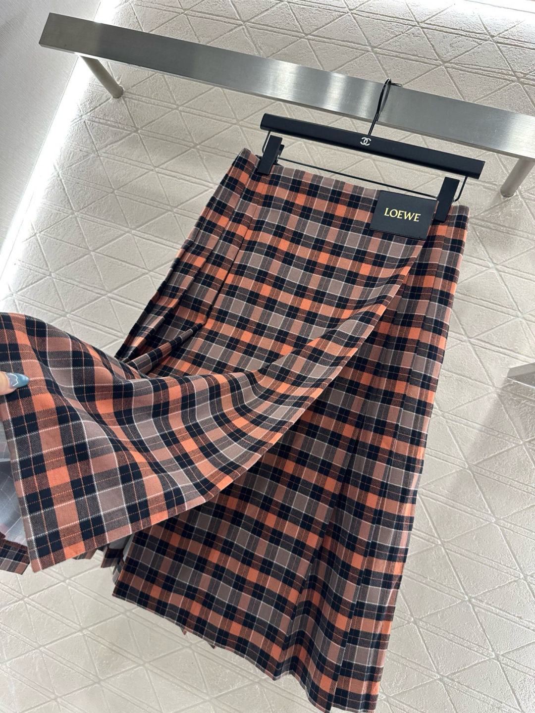 ♥Loew*♥2025新品上架 格纹拉链外套半裙套装定制YB进口棉毛材质，质感光泽，垂顺有型，翻领外套半