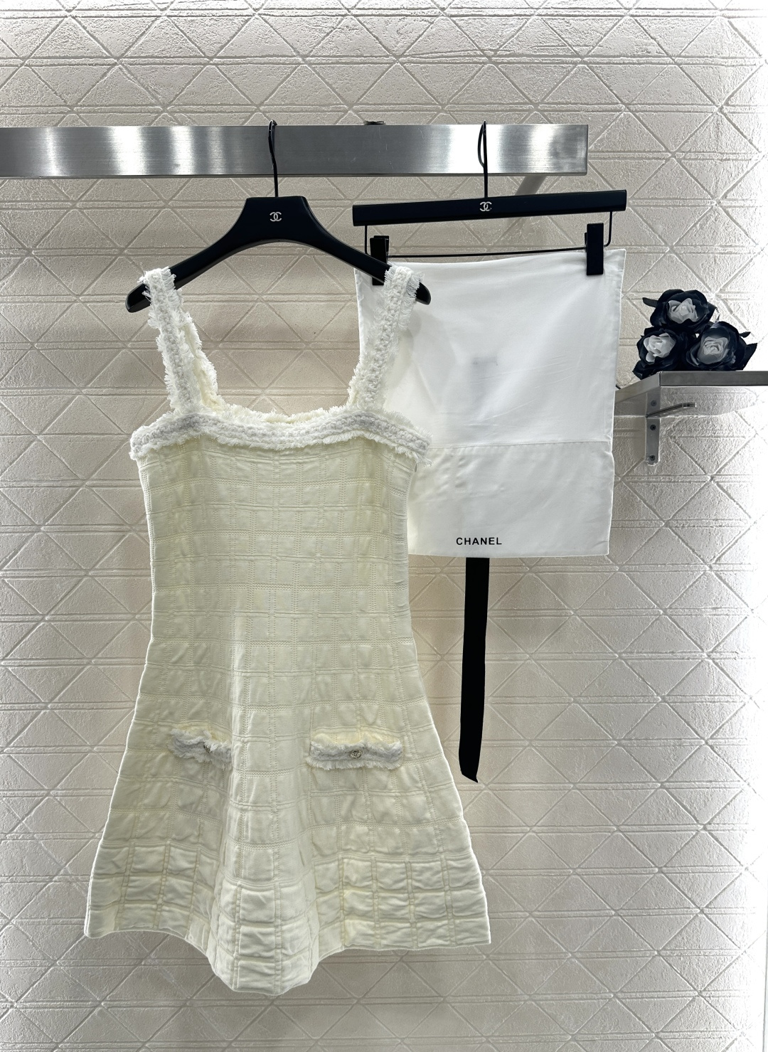 ♥Chane*♥2025新品上架 针织吊带裙定制YB进口丝棉纱线织造，质感高级，舒适柔软，吊带裙剪裁，密