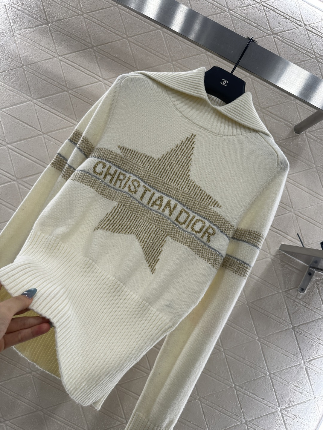 ♥Dio*♥2025新品上架 翻领针织套头毛衣定制YB羊绒羊毛纱线织造，质感高级，舒适柔软，大翻领长袖毛