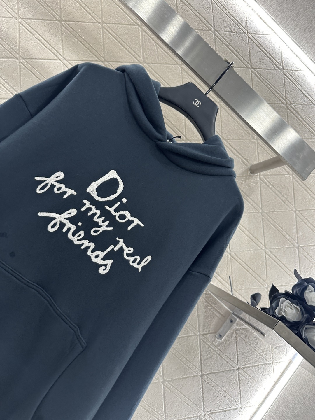 ♥Dio*♥2025新品上架 连帽字母卫衣定制YB原生全棉材质，柔软亲肤，久洗不易变形起球，质感十足，落