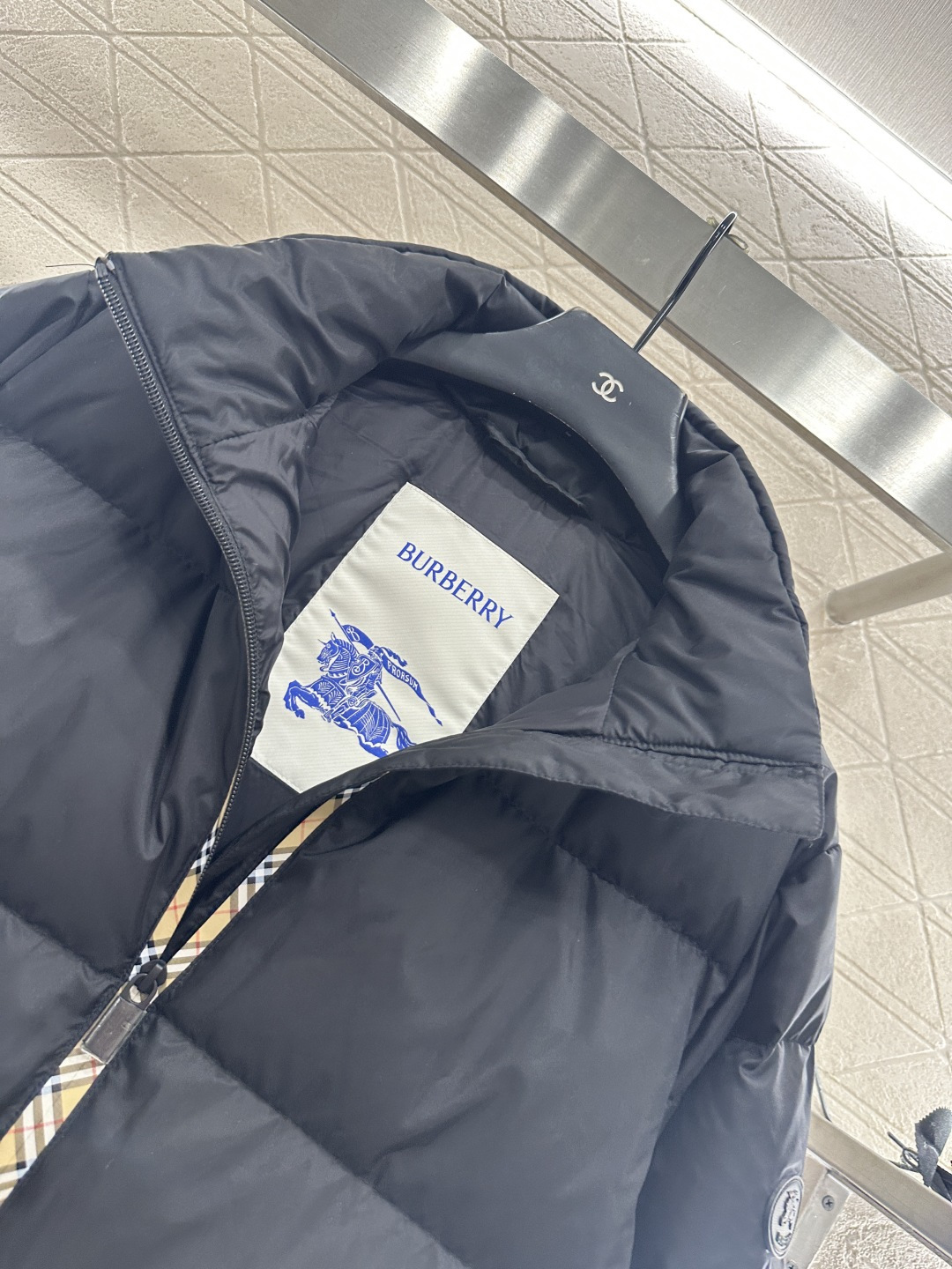 ♥BBR*♥2025新品上架 隐藏可拆卸连帽羽绒外套定制YB防风防水尼龙材质，质感上乘，隐藏可拆卸连帽拉