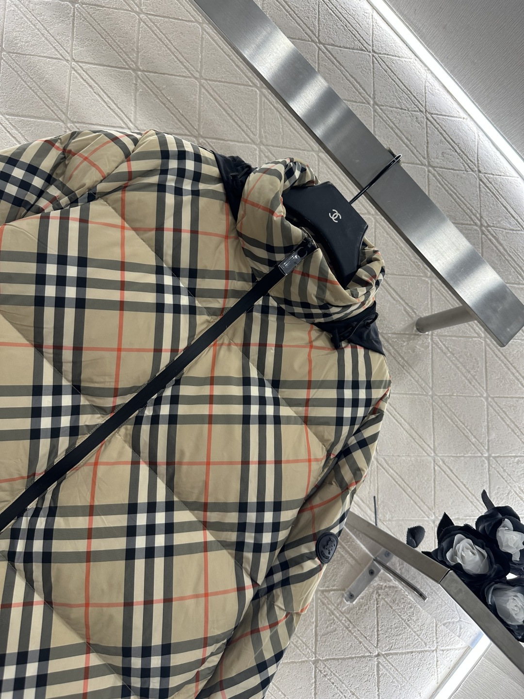 ♥BBR*♥2025新品上架 隐藏可拆卸连帽格纹羽绒服定制YB防风防水尼龙材质，质感上乘，隐藏可拆卸连帽