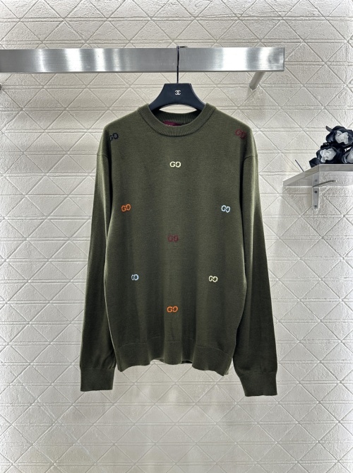 Gucci Wool Knit Sweater with GG Motif - Olive Green, Oversized Fit 1 Gucci Wool Knit Sweater with GG Motif - Olive Green, Oversized Fit