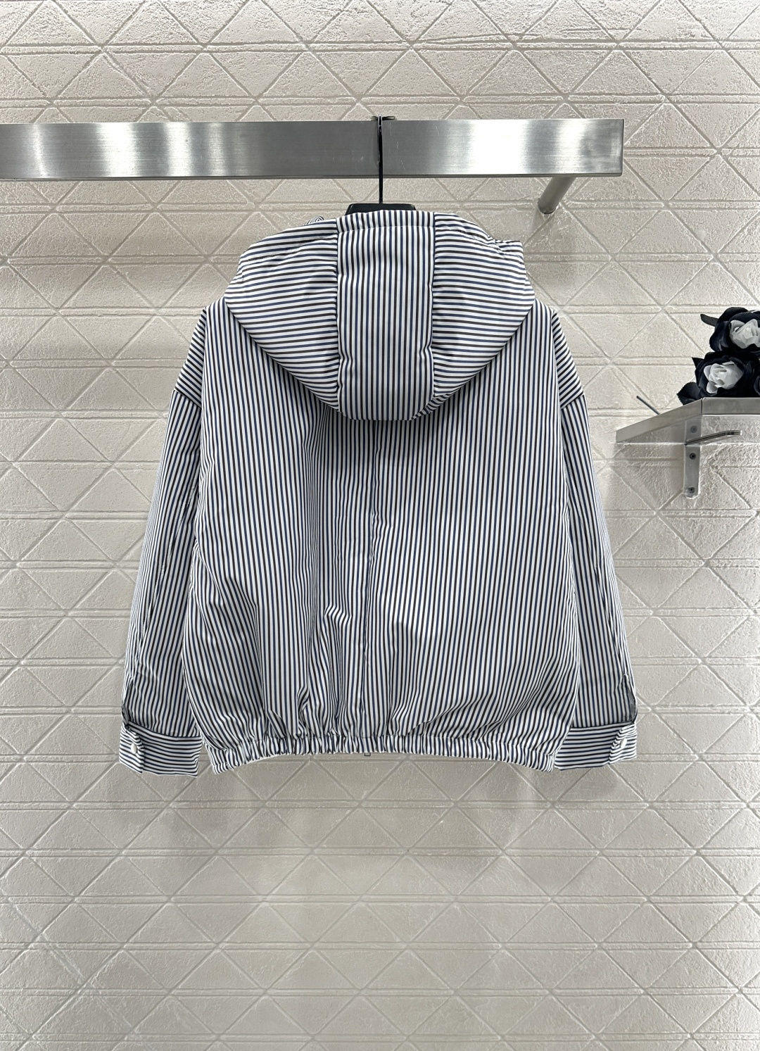 ♥Prad*♥2025新品上架 连帽条纹棉服外套定制YB防风防水尼龙材质，连帽拉链外套版型，成衣内里衔棉