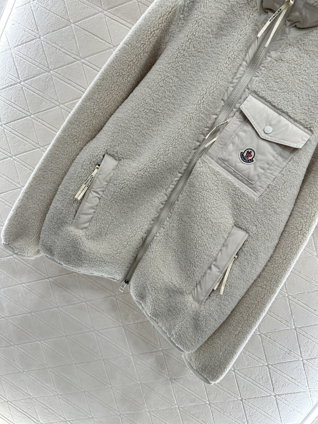 Moncler Teddy Fleece Jacket, Soft & Stylish, Perfect for Fall & Winter 5 cmp i1759408572618 2104 0 3