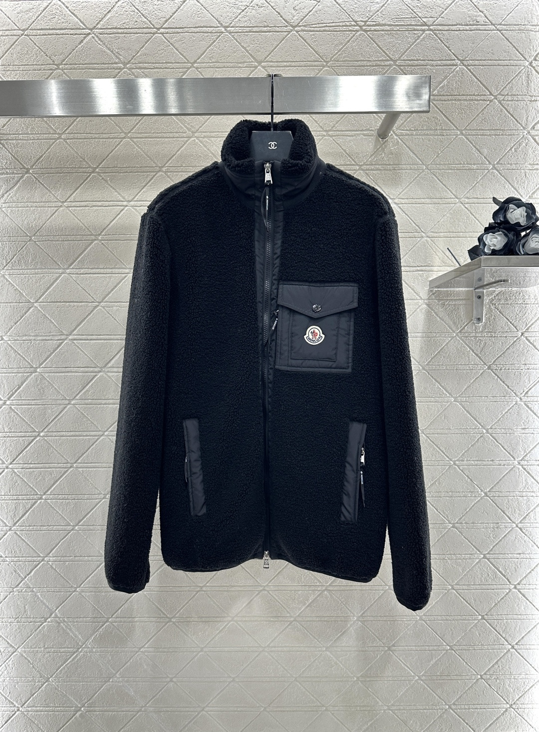 Moncler Teddy Fleece Jacket - Soft, Stylish, and Warm for Fall/Winter