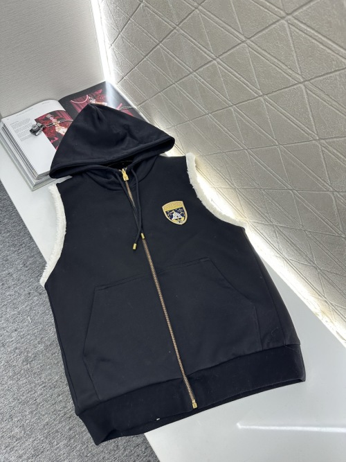 Louis Vuitton Reversible Teddy Fleece Vest - Soft, Warm, and Stylish 1 Louis Vuitton Reversible Teddy Fleece Vest - Soft, Warm, and Stylish