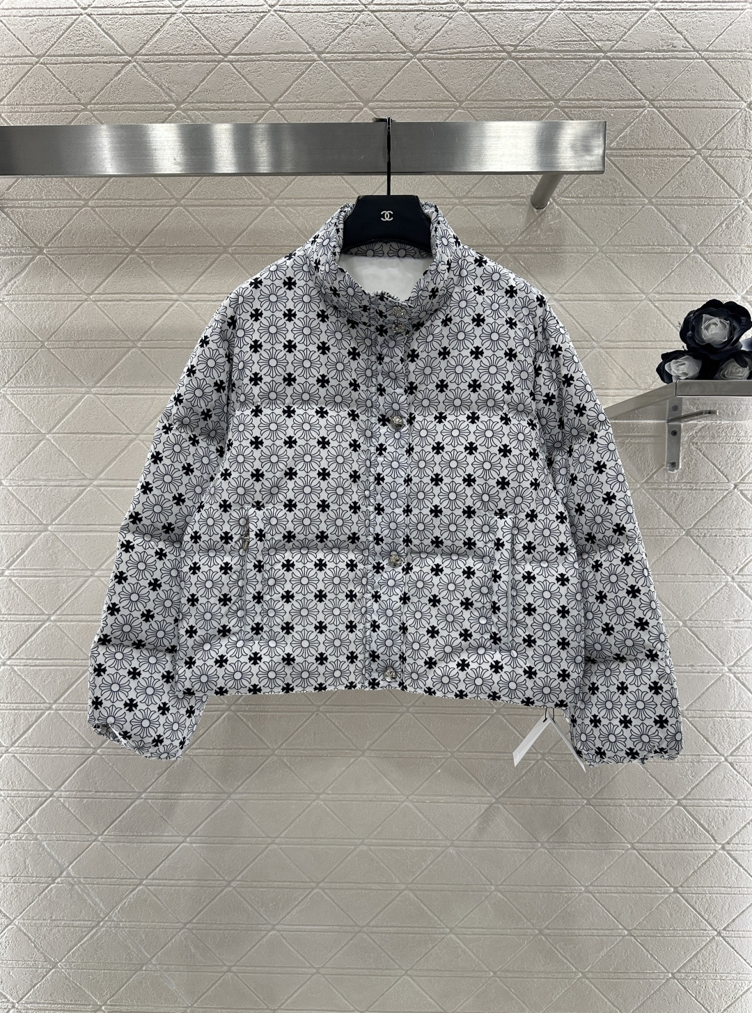 ♥Chrome heart*♥2025新品上架 十字架印花棉服定制YB防风防水尼龙材质，羽绒棉填充内里，