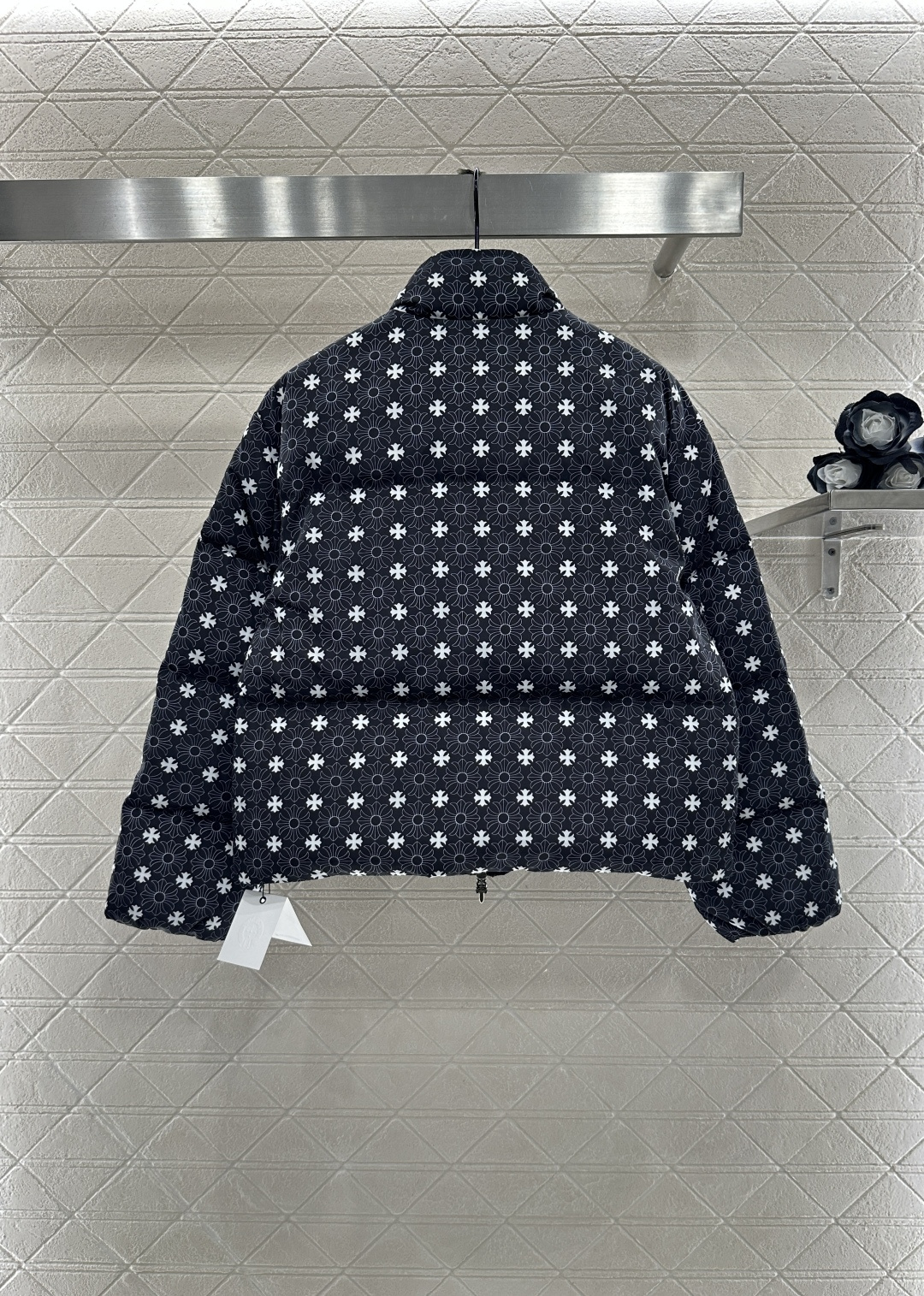 ♥Chrome heart*♥2025新品上架 十字架印花棉服定制YB防风防水尼龙材质，羽绒棉填充内里，