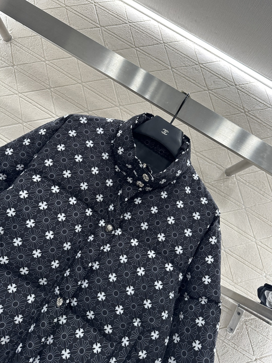 ♥Chrome heart*♥2025新品上架 十字架印花棉服定制YB防风防水尼龙材质，羽绒棉填充内里，