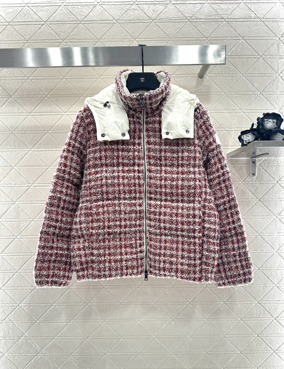 ♥Moncle*♥2025新品上架 可拆卸连帽毛呢羽绒服定制YB进口羊毛毛呢材质，其工艺还原，升级材质，