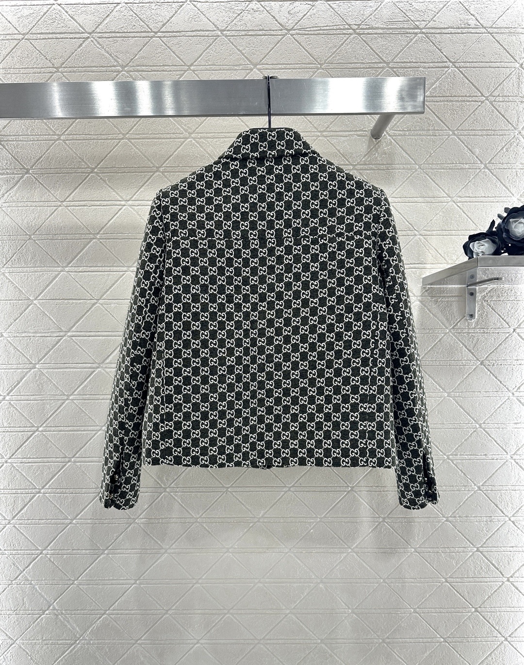 ♥Gucc*♥2025新品上架 翻领提花短款西装短裙套装定制YB进口羊毛提花材质,成衣质感品相绝佳,翻领