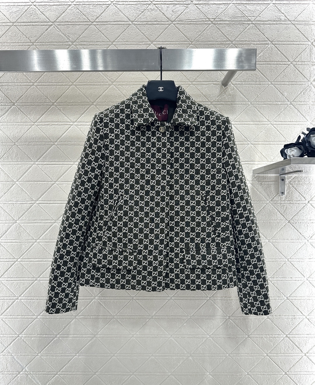 ♥Gucc*♥2025新品上架 翻领提花短款西装短裙套装定制YB进口羊毛提花材质，成衣质感品相绝佳，翻领