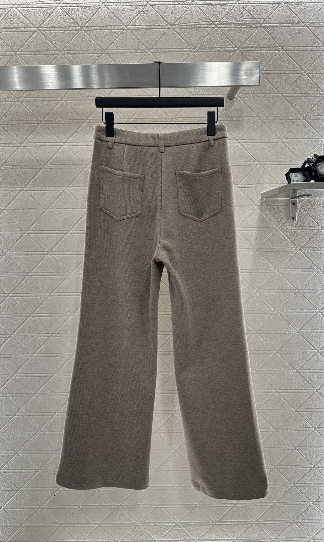 ♥Celin*♥2025新品上架 圆领西服洋装外套长裤套装定制YB进口羊毛呢材质，质感光泽，品相高级，短