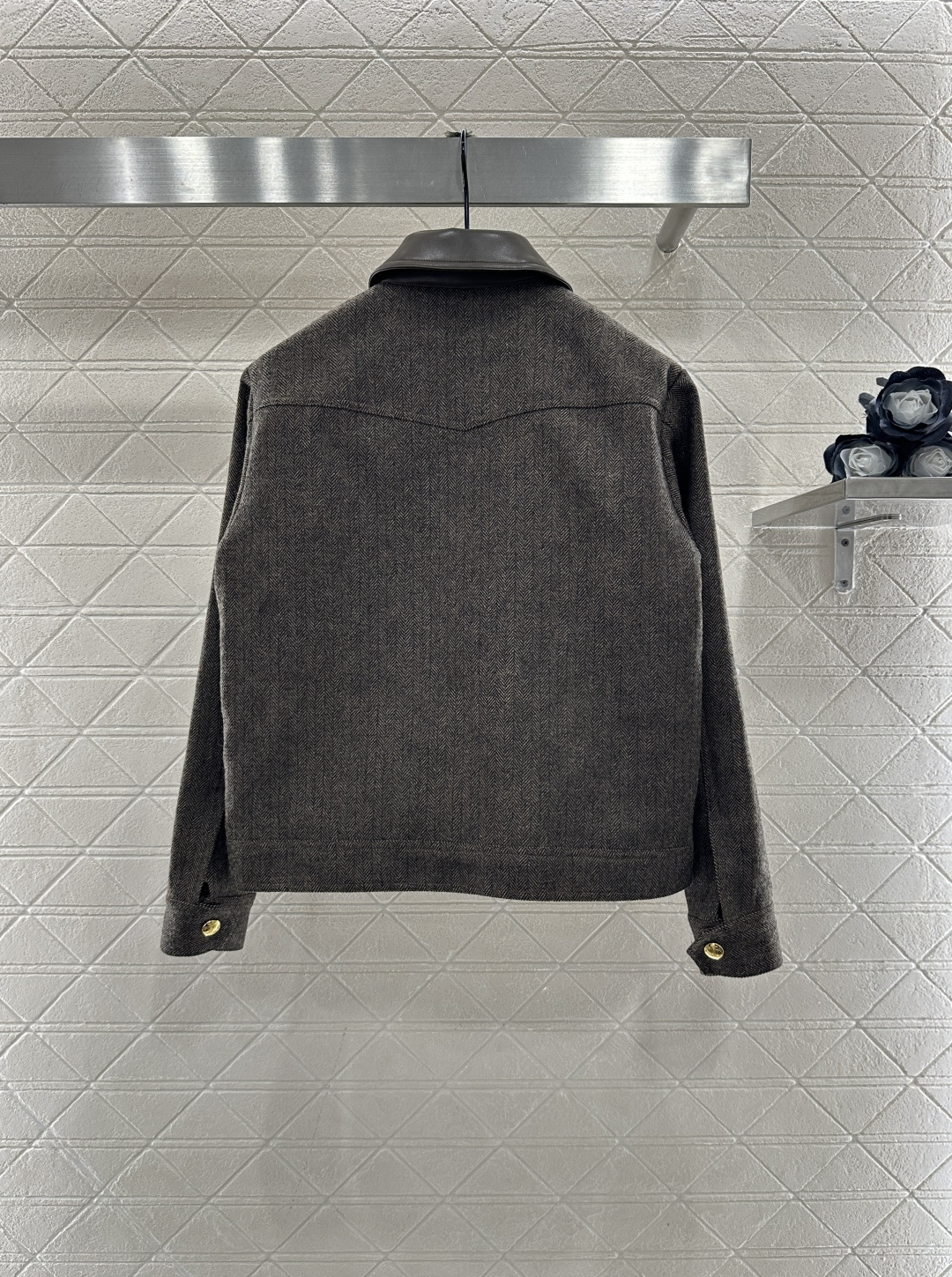 ♥Celim*♥2025新品上架 拼皮翻领夹克外套定制YB进口羊毛呢材质，质感光泽，挺括有型，翻领夹克外