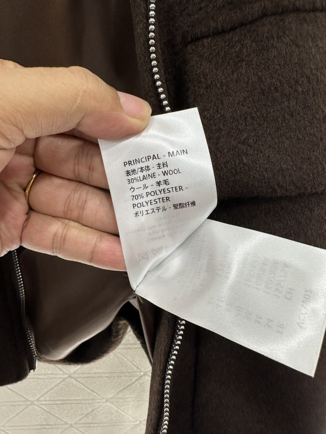 ♥Louis vuitto*♥2025新品上架 羊羔绒翻领中长款外套定制YB羊毛呢➕泰迪羊羔绒材质，大身