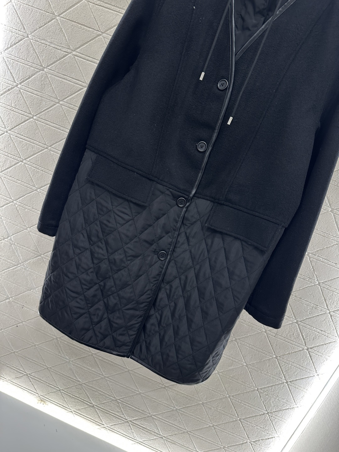 ♥Louis vuitto*♥2025新品上架 可拆卸连帽拼接棉服外套定制YB进口羊毛呢➕尼龙材质，工艺