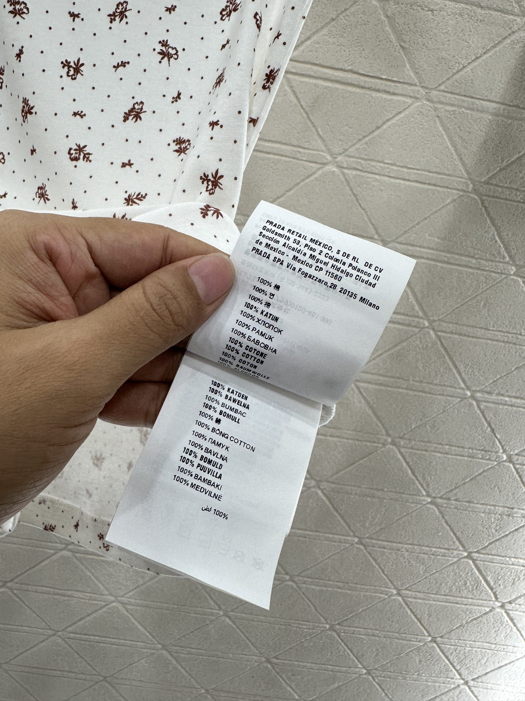 ♥Miuni*♥2025新品上架 修身U领碎花背心定制YB斜纹全棉材质，清透舒适，弹力十足，U型领修身背