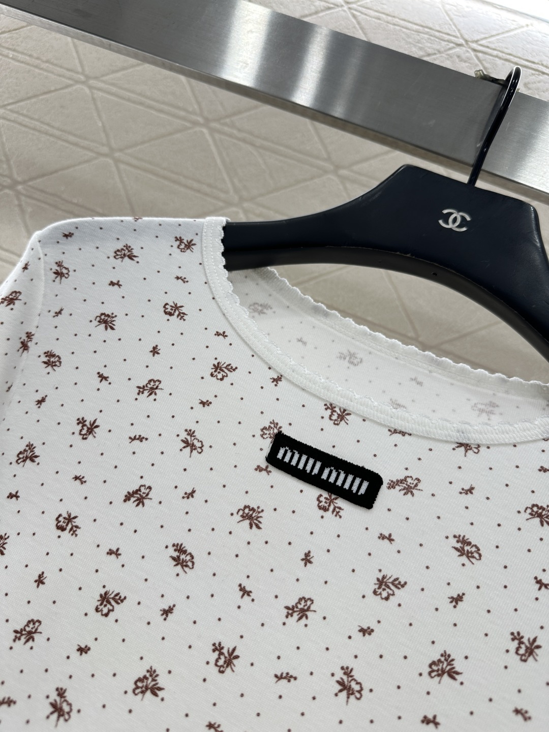 ♥Miuni*♥2025新品上架 修身圆领碎花连衣裙定制YB斜纹全棉材质，清透舒适，弹力十足，圆领长袖连