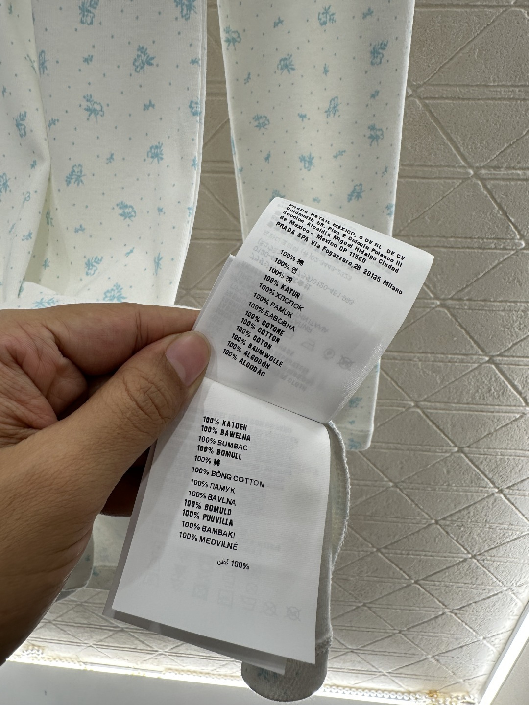 ♥Miuni*♥2025新品上架 修身圆领碎花连衣裙定制YB斜纹全棉材质，清透舒适，弹力十足，圆领长袖连