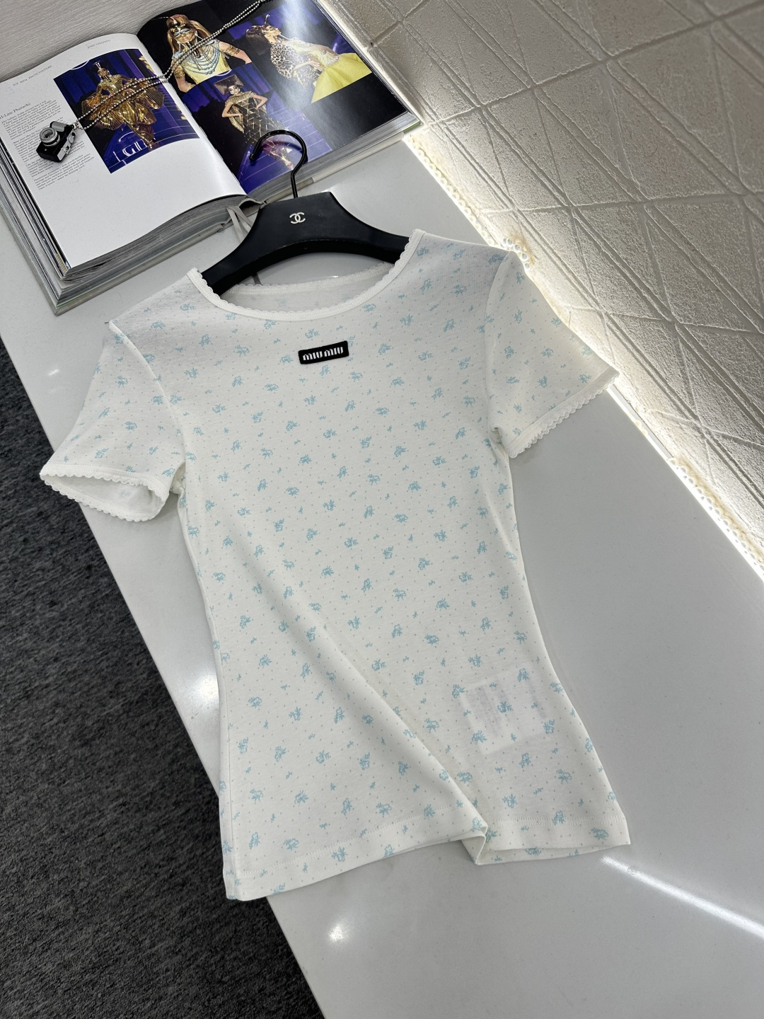 ♥Miuni*♥2025新品上架 圆领碎花短袖定制YB斜纹全棉材质，清透舒适，弹力十足，圆领短袖裁剪，领