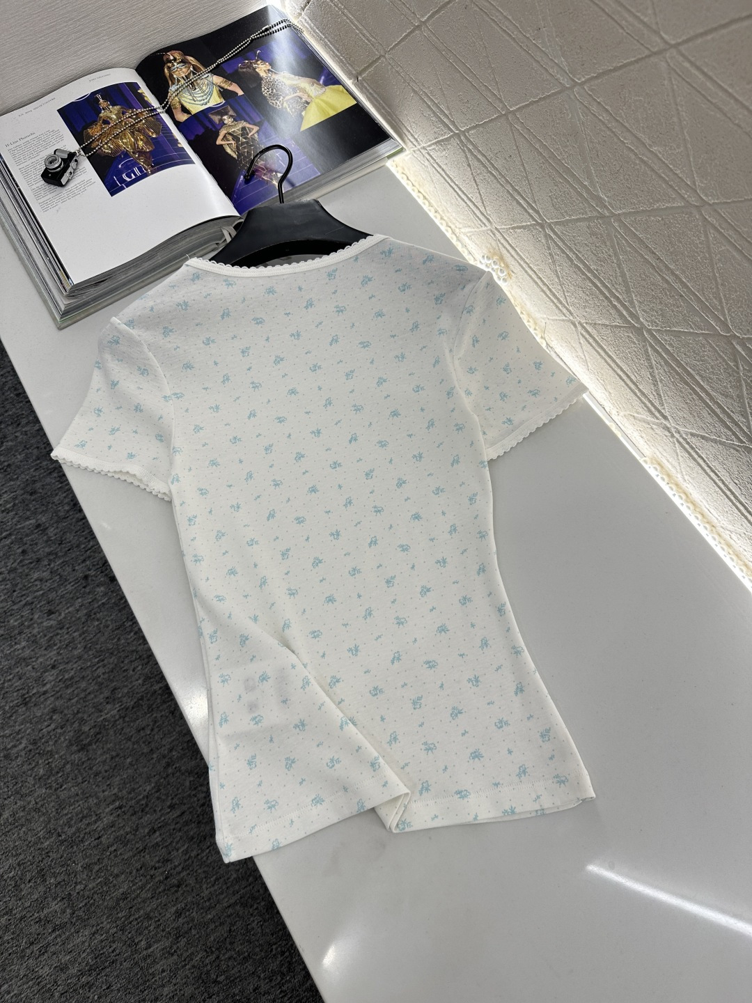 ♥Miuni*♥2025新品上架 圆领碎花短袖定制YB斜纹全棉材质，清透舒适，弹力十足，圆领短袖裁剪，领