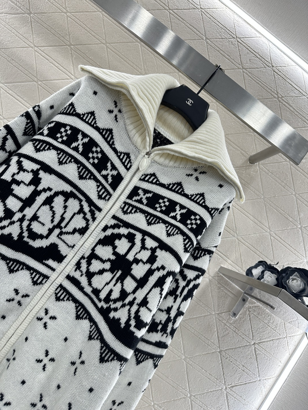 ♥Eudemenni*♥2025新品上架 翻领拉链费尔岛针织外套定制YB羊毛纱线织造，质感高级，舒适柔软