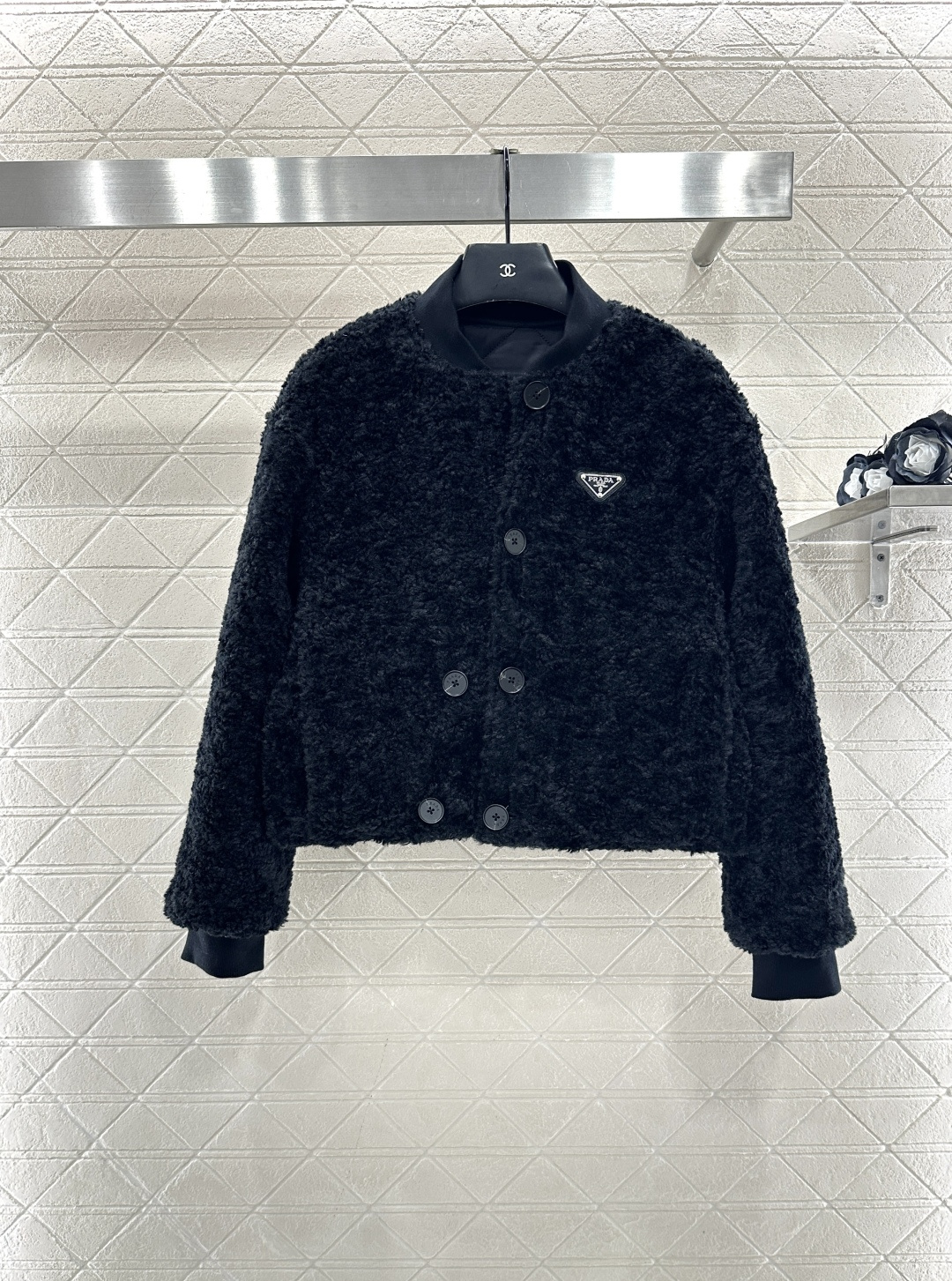 ♥Prad*♥2025新品上架 两面穿羊羔毛棉服外套定制YB防风防水尼龙➕羊羔毛材质，设计独特，保暖舒适