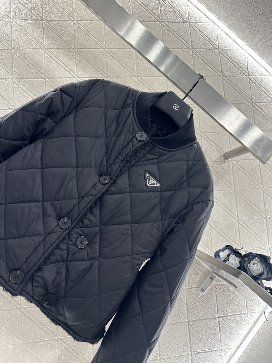 ♥Prad*♥2025新品上架 两面穿羊羔毛棉服外套定制YB防风防水尼龙➕羊羔毛材质，设计独特，保暖舒适