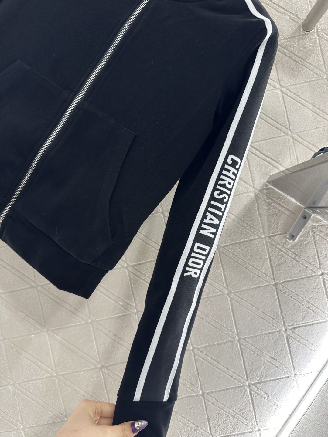 ♥Dio*♥2025新品上架 连帽织带外套长裤套装定制YB进口材质，秋冬保暖厚度，舒适有型，连帽拉链外套