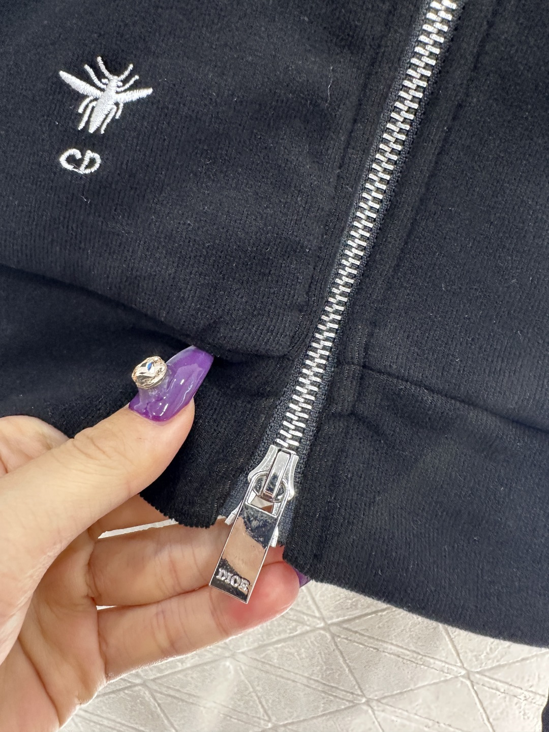 ♥Dio*♥2025新品上架 连帽织带外套长裤套装定制YB进口材质，秋冬保暖厚度，舒适有型，连帽拉链外套