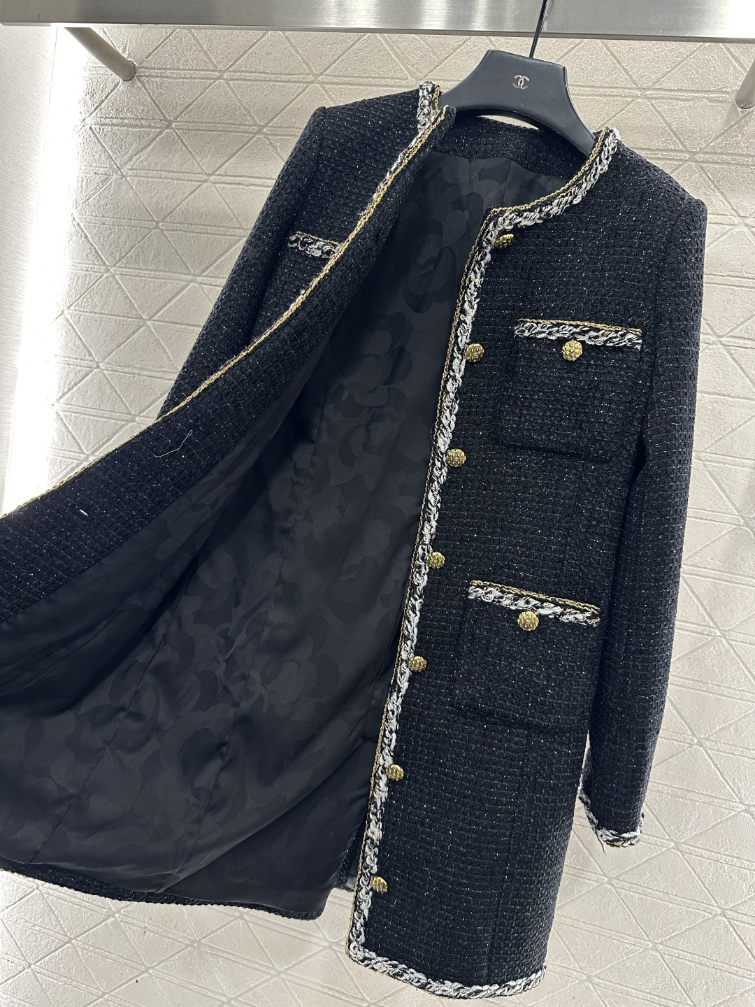 ♥Chane*♥2025新品上架 圆领捆边编织洋装长款外套定制YB进口粗纺羊毛呢材质，质感高级，品相十足