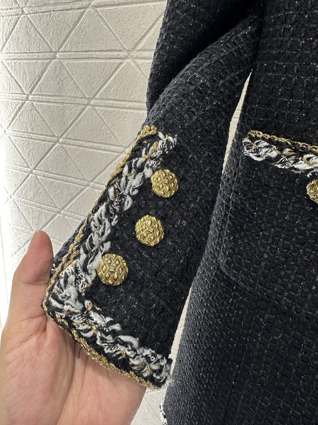 ♥Chane*♥2025新品上架 圆领捆边编织洋装长款外套定制YB进口粗纺羊毛呢材质，质感高级，品相十足