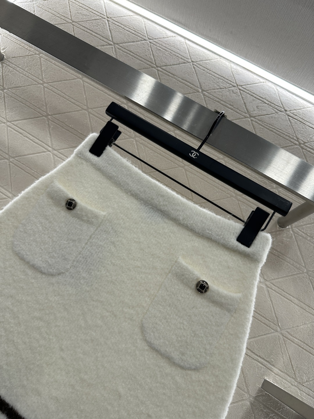 ♥Chane*♥2025新品上架 羊绒针织条纹包臀短裙25coco滑雪🎿系列#定制YB羊绒纱线织造，质感