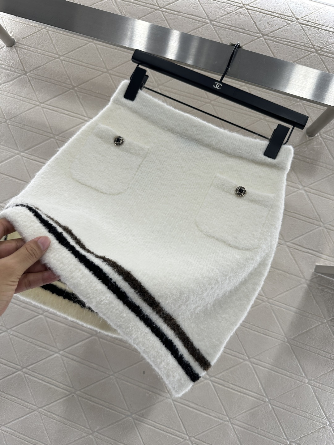 ♥Chane*♥2025新品上架 羊绒针织条纹包臀短裙25coco滑雪🎿系列#定制YB羊绒纱线织造，质感