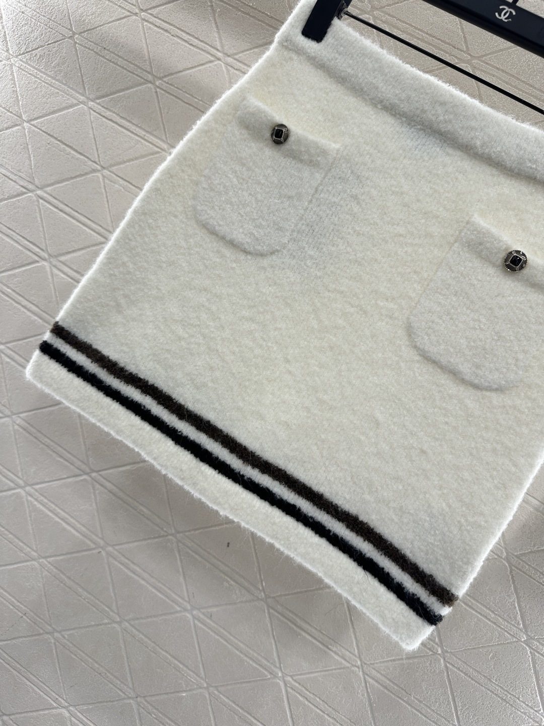 ♥Chane*♥2025新品上架 羊绒针织条纹包臀短裙25coco滑雪🎿系列#定制YB羊绒纱线织造，质感