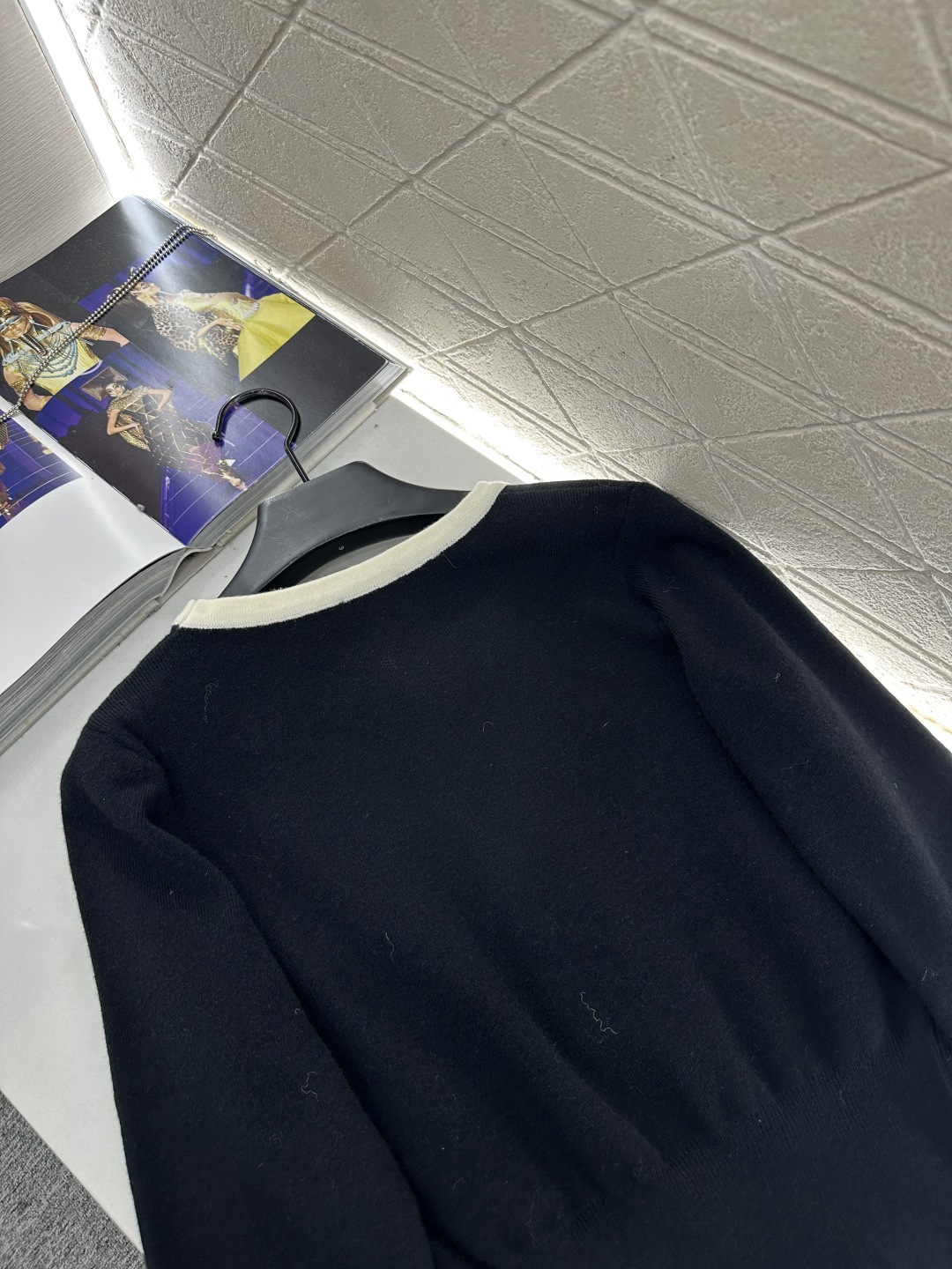 ♥Chane*♥2025新品上架 圆领镂空蝴蝶结针织长袖定制YB羊毛纱线织造，亲肤柔软，透气舒适，针织毛