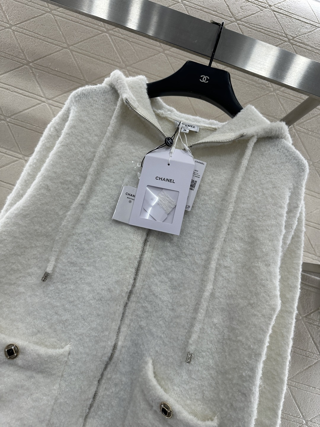 ♥Chane*♥2025新品上架 针织连帽拉链外套25coco滑雪🎿系列#定制YB羊绒纱线织造，细腻舒适