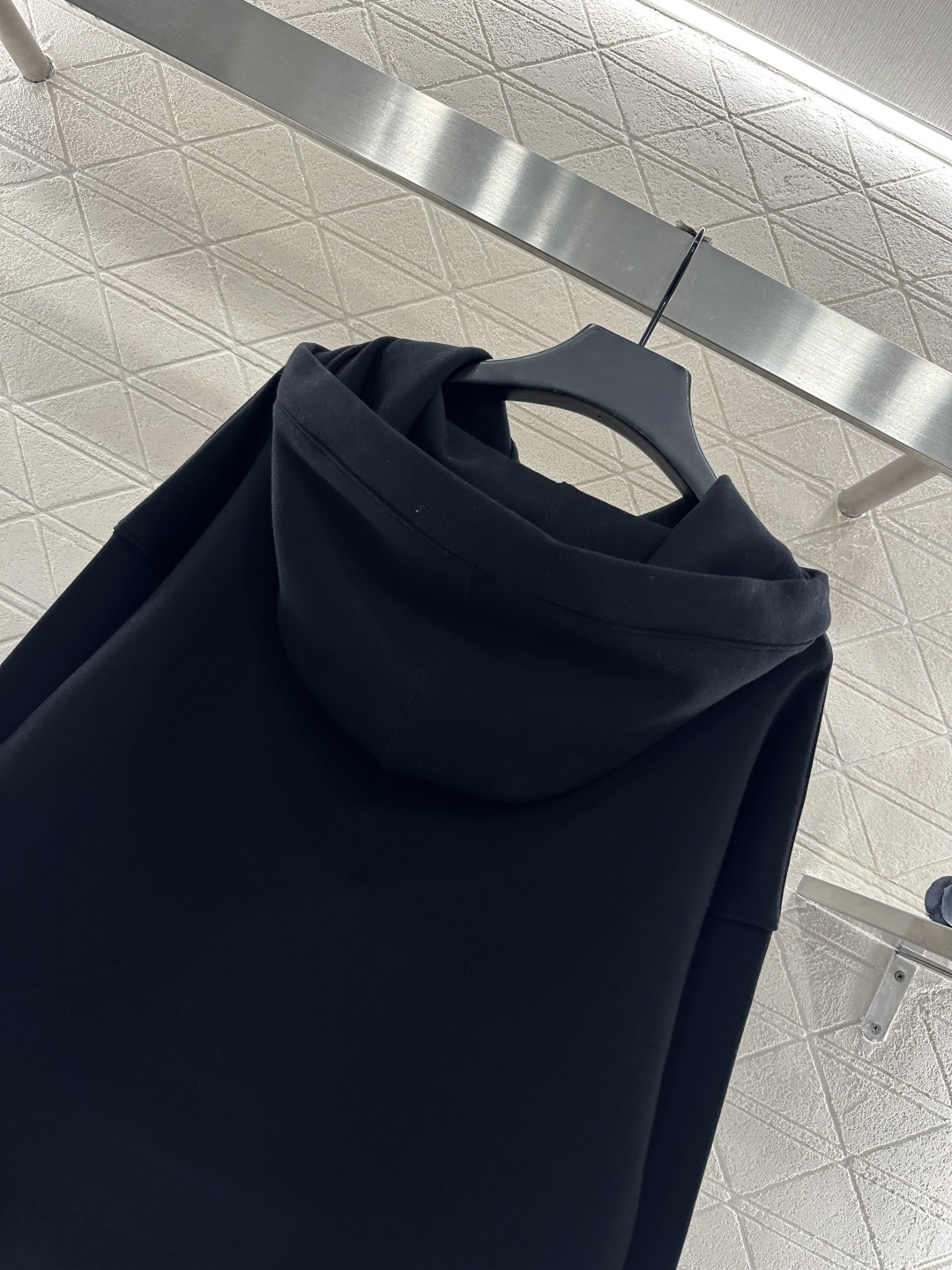 ♥Maxmar*♥2025新品上架 刺绣字母徽标抽绳连帽卫衣定制YB原生全棉材质，质感高级，舒适好穿，连