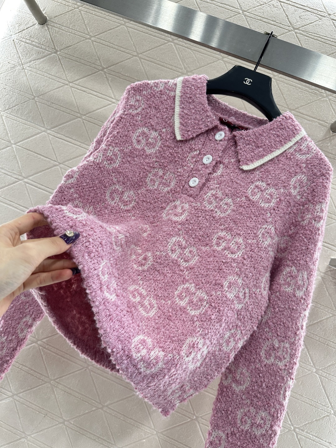 ♥Gucc*♥2025新品上架 提花针织上衣定制YB羊毛纱线织造，工艺处理，颗粒感明显，质感上乘，翻领针