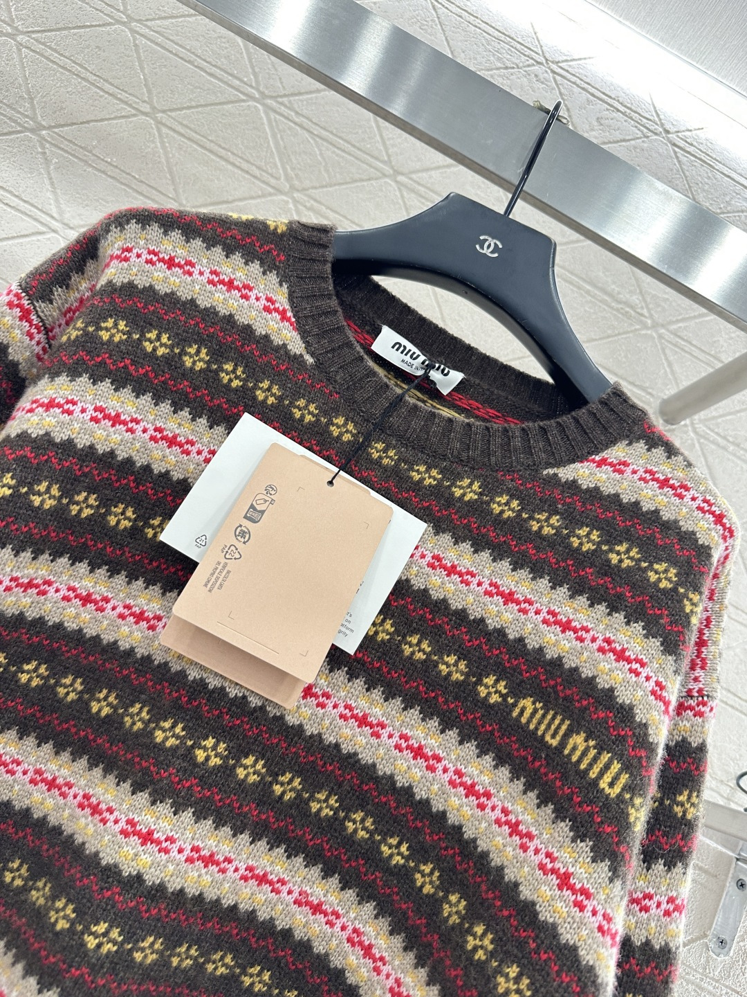 ♥Miumi*♥2025新品上架 撞色条纹圆领毛衣定制YB羊毛纱线织造，质感细腻，穿搭舒适，圆领套头毛衣