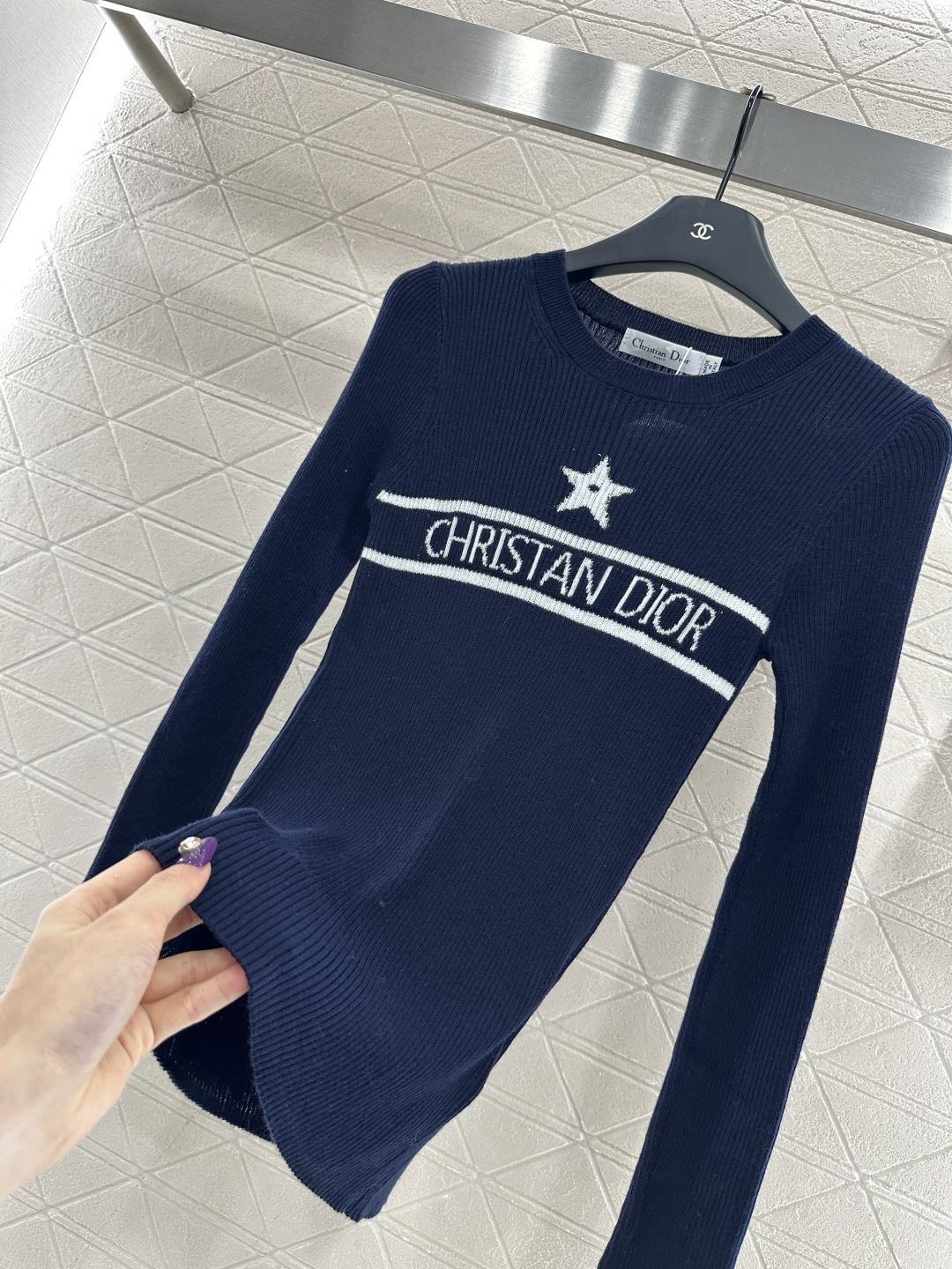 ♥Dio*♥2025新品上架 修身打底五角星针织长袖定制YB羊毛纱线织造，质感高级，舒适柔软，圆领针织长