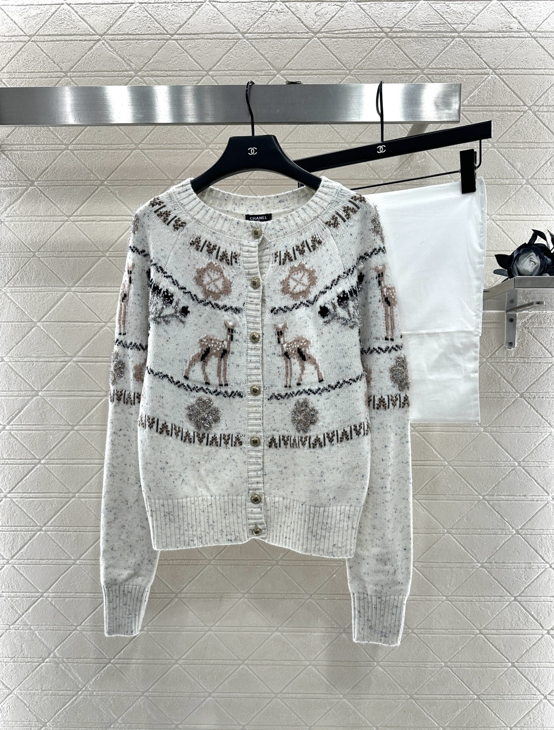 ♥Chane*♥2025新品上架 重工钩花圆领针织开衫25coco圣诞🧑‍🎄滑雪🎿系列#定制YB羊绒针织