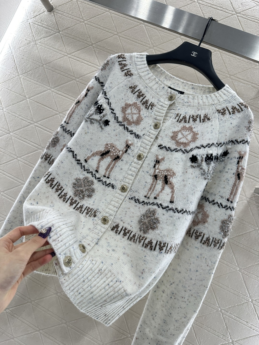 ♥Chane*♥2025新品上架 重工钩花圆领针织开衫25coco圣诞🧑‍🎄滑雪🎿系列#定制YB羊绒针织