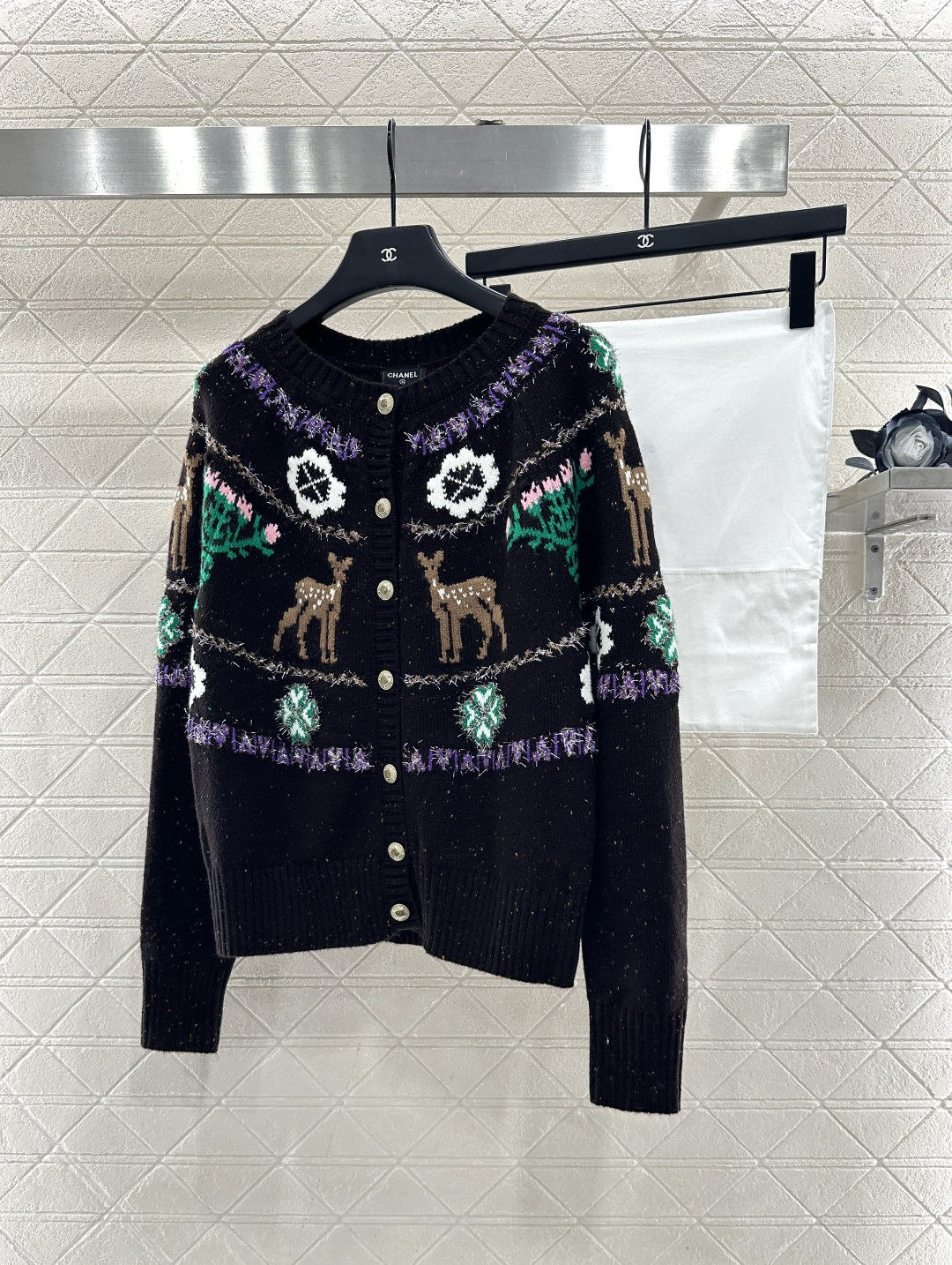 ♥Chane*♥2025新品上架 重工钩花圆领针织开衫25coco圣诞🧑‍🎄滑雪🎿系列#定制YB羊绒针织