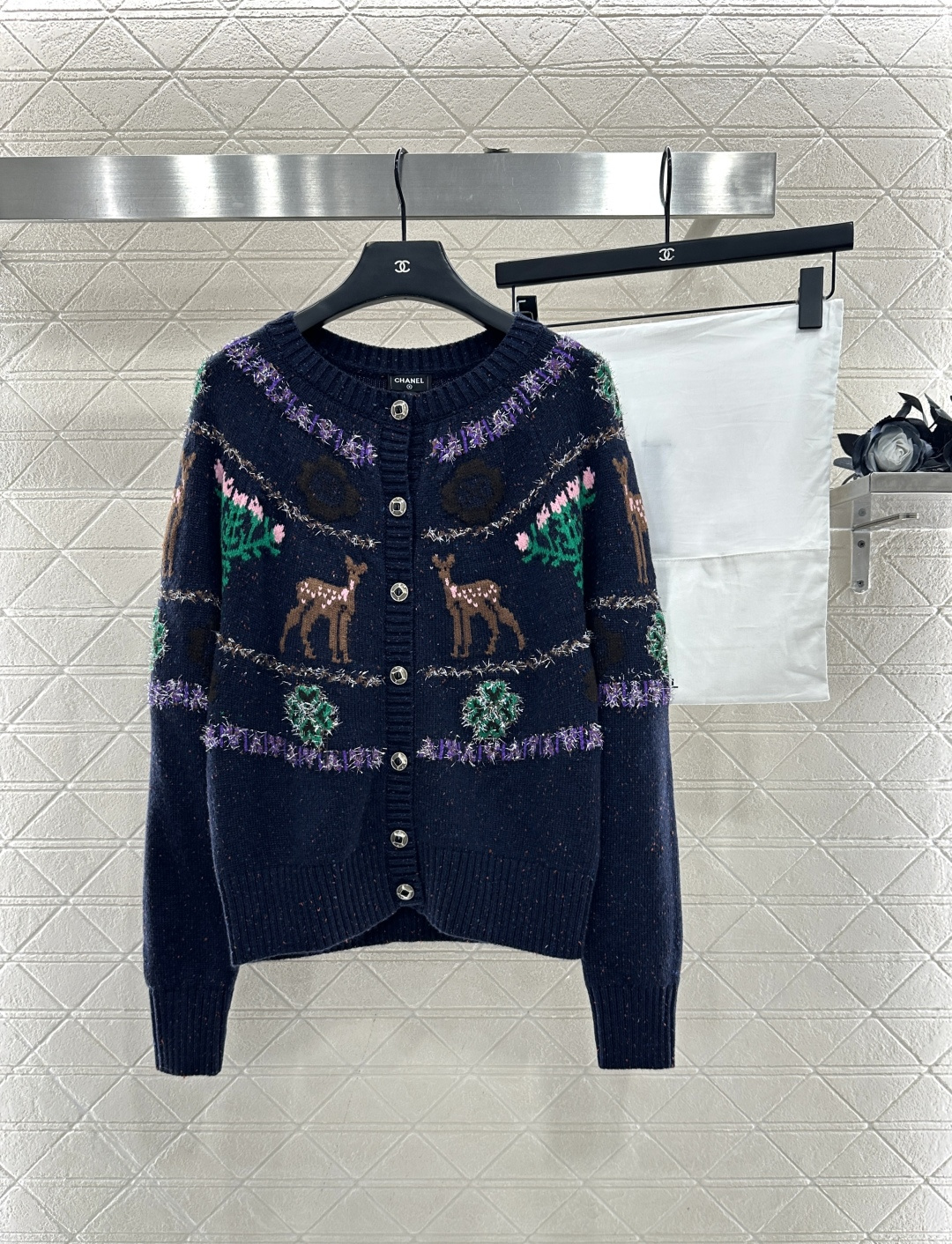 ♥Chane*♥2025新品上架 重工钩花圆领针织开衫25coco圣诞🧑‍🎄滑雪🎿系列#定制YB羊绒针织