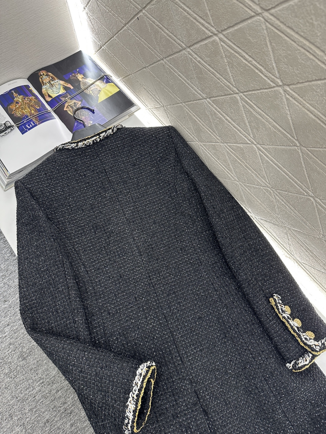 ♥Chane*♥2025新品上架 圆领捆边编织洋装长款外套定制YB进口粗纺羊毛呢材质，质感高级，品相十足