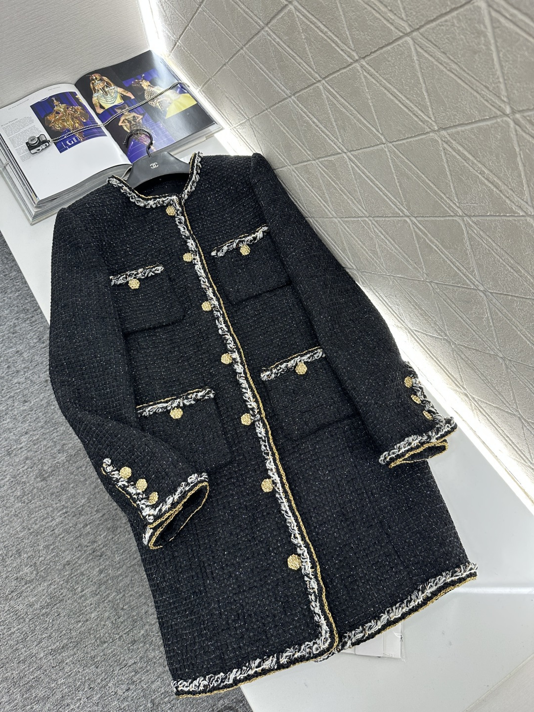 ♥Chane*♥2025新品上架 圆领捆边编织洋装长款外套定制YB进口粗纺羊毛呢材质，质感高级，品相十足